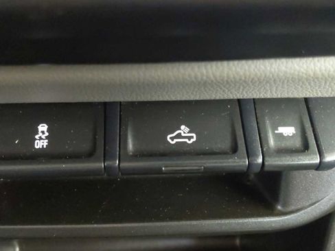 Used 2021 GMC Canyon Elevation Standard RWD image 24
