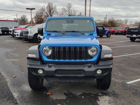 Used 2024 Jeep Wrangler Sport S image 33