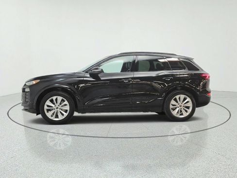 Used 2025 Audi Q6 e-tron Premium Plus w/ Premium Plus RWD image 8
