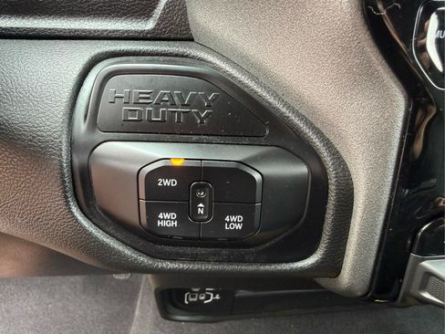 Used 2025 RAM 2500 Tradesman AWD/4WD image 24