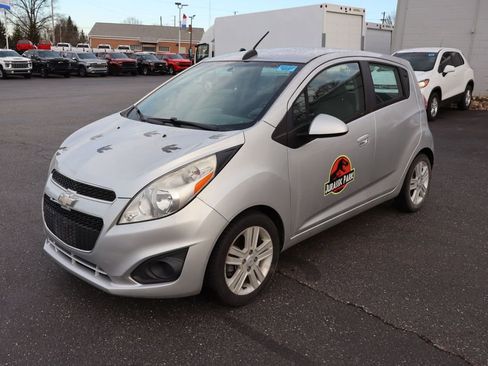 Used 2015 Chevrolet Spark LT image 2