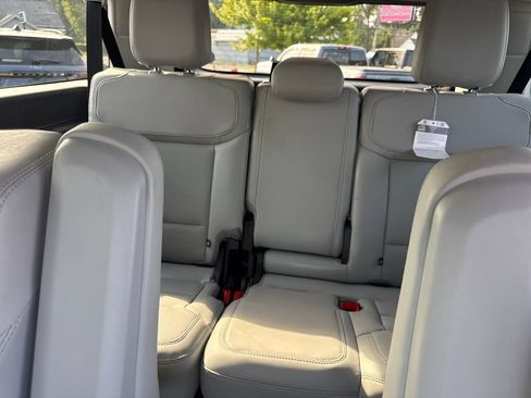 Used 2026 Ford Expedition Max Platinum AWD/4WD image 22