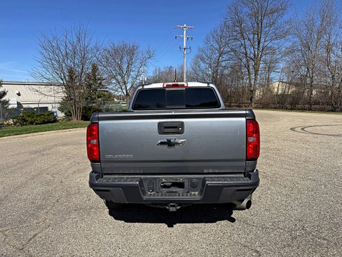 Used 2018 Chevrolet Colorado ZR2 image 8