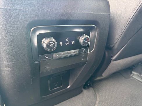 Certified 2025 GMC Yukon Denali AWD/4WD image 14