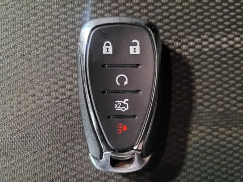 Used 2019 Chevrolet Sonic LT w/ Convenience Package FWD image 32