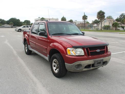 Used 2001 Ford Explorer Sport Trac 4x4 image 12