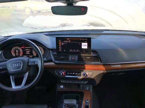 Used 2022 Audi Q5 2.0T Premium Plus w/ Premium Plus Package image 5