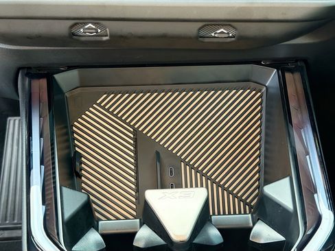 Used 2025 BMW X3 xDrive30i w/ Premium Package image 31