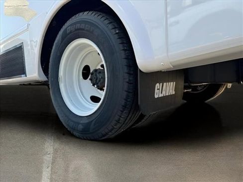 New 2025 Ford E-450 and Econoline 450 Super Duty w/ Shuttle Bus Prep Package RWD image 6