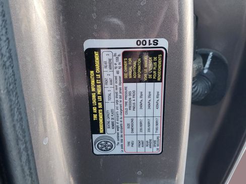 Used 2019 Hyundai Santa Fe SEL image 34