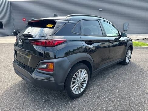 Used 2021 Hyundai Kona SEL FWD image 6