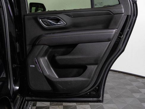 Used 2023 GMC Yukon AT4 image 38