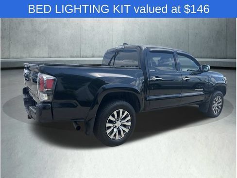 Used 2020 Toyota Tacoma Limited AWD/4WD image 7