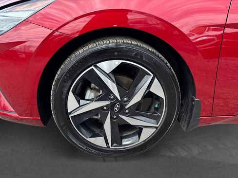 Certified 2023 Hyundai Elantra SEL w/ Convenience Package FWD image 12
