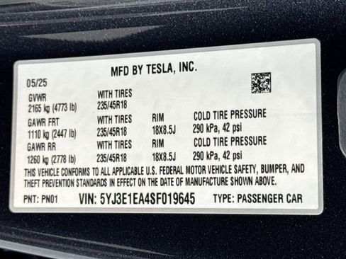 Used 2025 Tesla Model 3 Long Range image 28