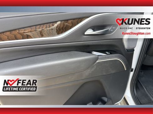 Used 2024 Cadillac Escalade ESV Sport Platinum w/ LPO, ONYX Package image 38