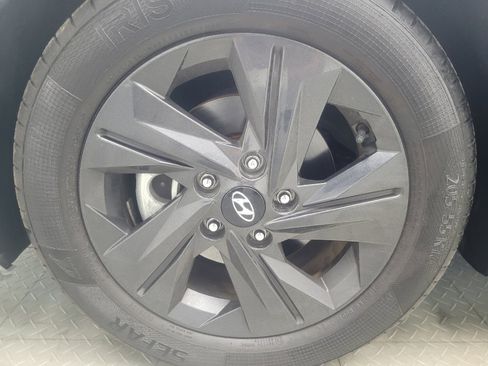 Used 2021 Hyundai Elantra SEL FWD image 31