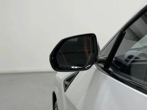 Used 2022 Lamborghini Urus AWD/4WD image 49