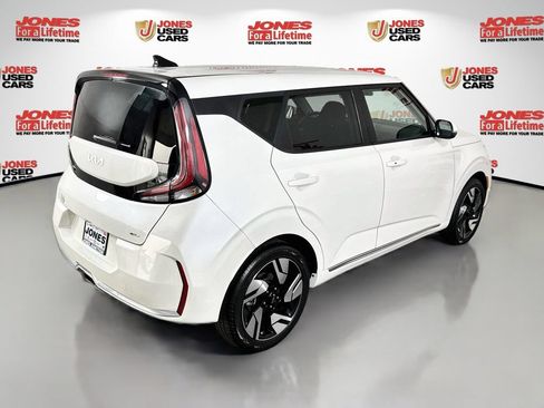 Used 2025 Kia Soul GT-Line FWD image 16