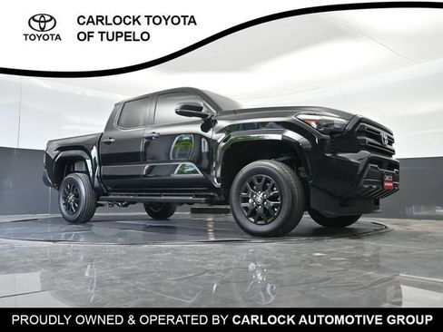 Used 2025 Toyota Tacoma SR AWD/4WD image 22