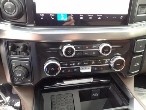 New 2025 Ford F250 King Ranch w/ Chrome Package image 13