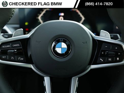 Used 2025 BMW 330i Sedan w/ M Sport Package image 33