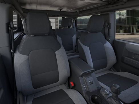 New 2025 Ford Bronco 2-Door image 10