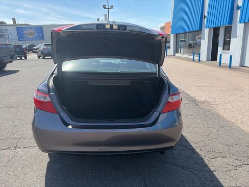 Used 2016 Toyota Camry LE FWD image 26