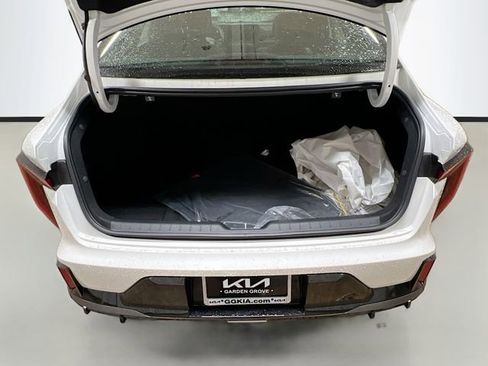 New 2025 Kia K4 GT-Line image 25