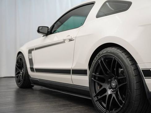 Used 2012 Ford Mustang Boss 302 w/ Boss 302 Accessory Pkg RWD image 28