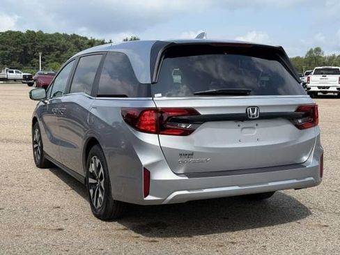 Used 2025 Honda Odyssey EX-L image 6