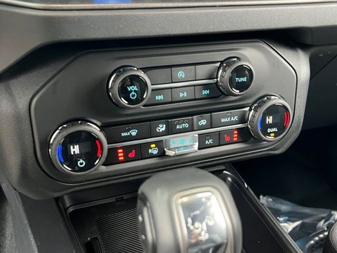 New 2025 Ford Bronco Big Bend image 19