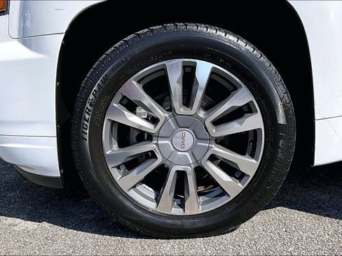 Used 2016 GMC Terrain Denali image 30