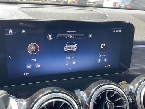 New 2026 Mercedes-Benz GLB 250 4MATIC image 25