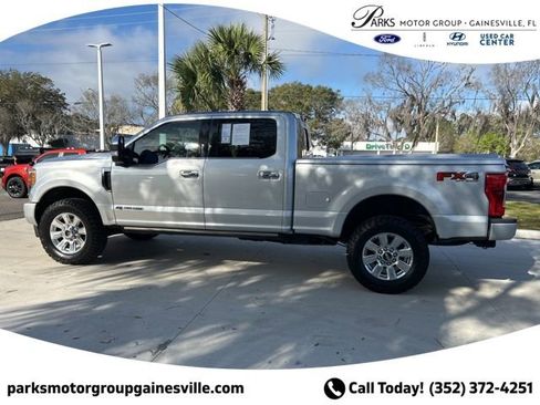 Certified 2017 Ford F250 Platinum w/ Platinum Ultimate Package image 7