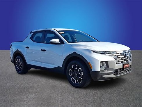 Used 2023 Hyundai Santa Cruz SEL image 3