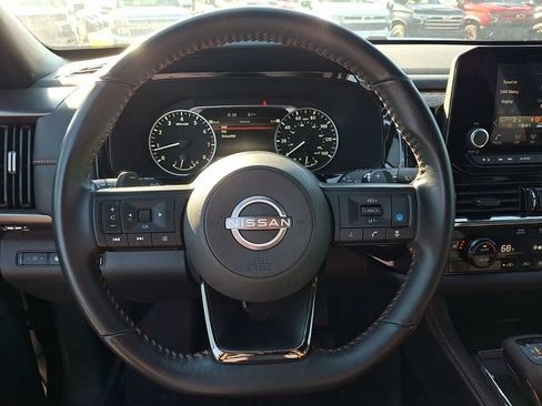 Used 2024 Nissan Pathfinder Rock Creek AWD/4WD image 15