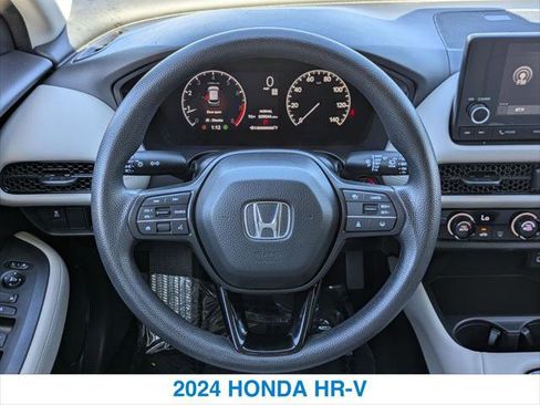 Used 2024 Honda HR-V LX image 15