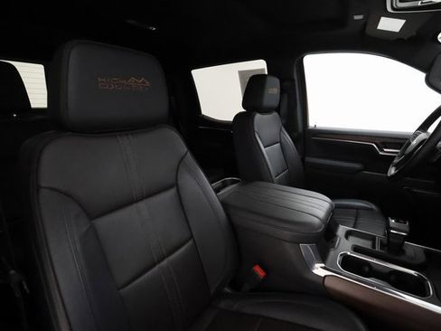 Used 2024 Chevrolet Silverado 1500 High Country w/ Technology Package image 25