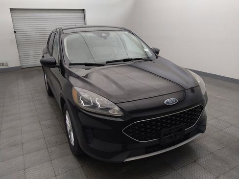 Used 2020 Ford Escape SE FWD image 14