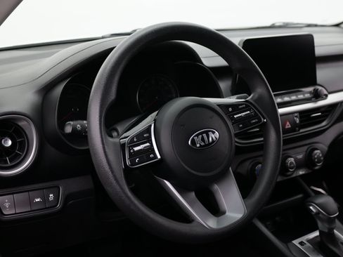 Used 2021 Kia Forte LXS FWD image 8