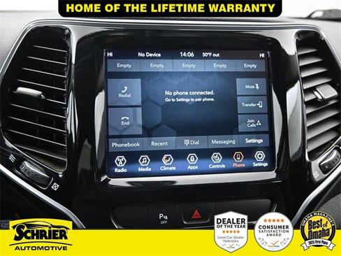 Used 2019 Jeep Cherokee Limited image 24