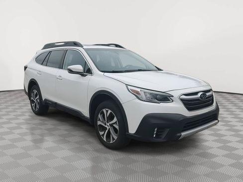 Used 2022 Subaru Outback Limited w/ Popular Package #2 AWD/4WD image 4