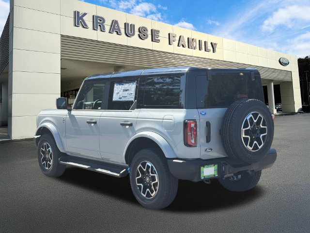 New 2026 Ford Bronco Outer Banks AWD/4WD image 6