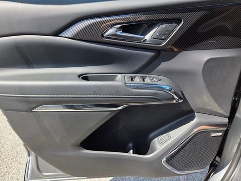 Used 2026 Chevrolet Traverse High Country w/ LPO, Floor Liner Package FWD image 31