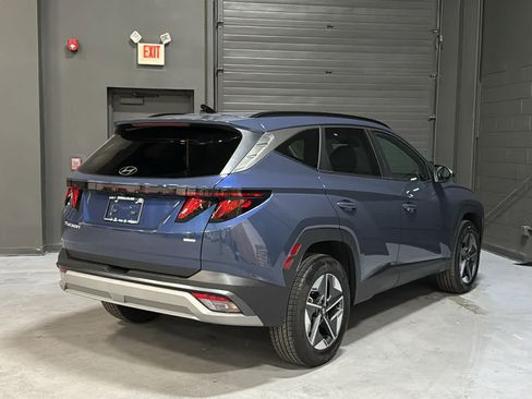 Used 2025 Hyundai Tucson SEL AWD/4WD image 4