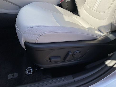 New 2026 Hyundai Tucson SEL FWD image 12