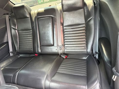 Used 2012 Dodge Challenger SXT Plus RWD image 19