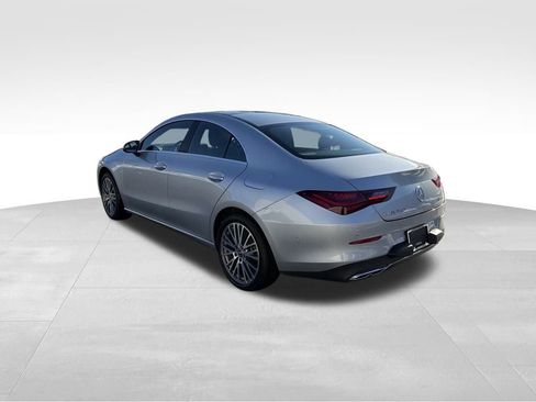 Used 2025 Mercedes-Benz CLA 250 4MATIC image 3