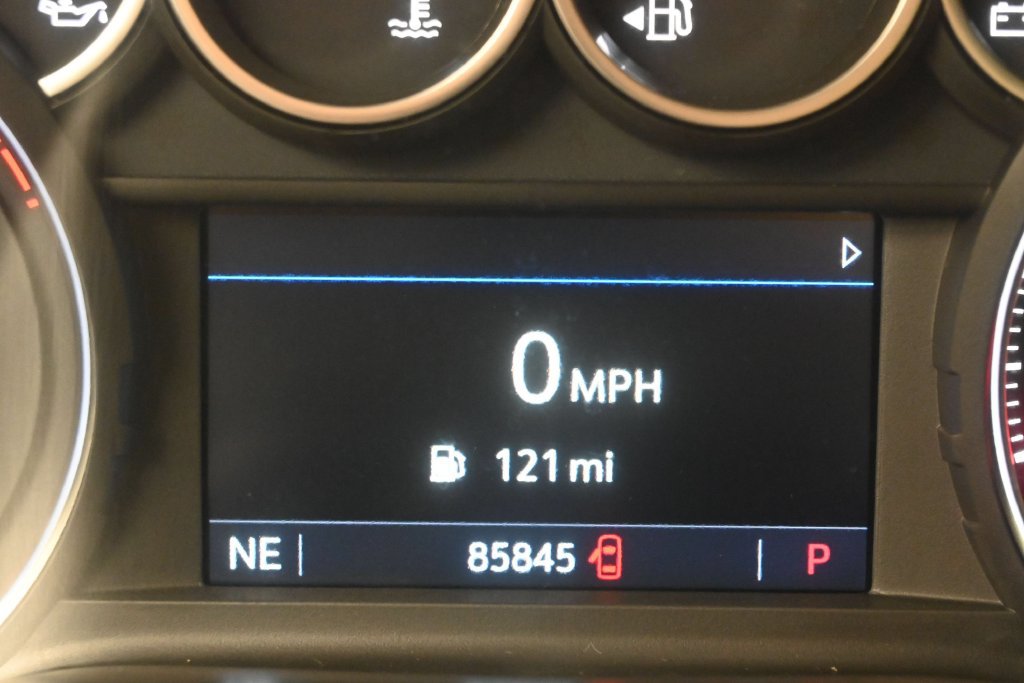 Used 2021 Chevrolet Silverado 1500 LT RWD image 13